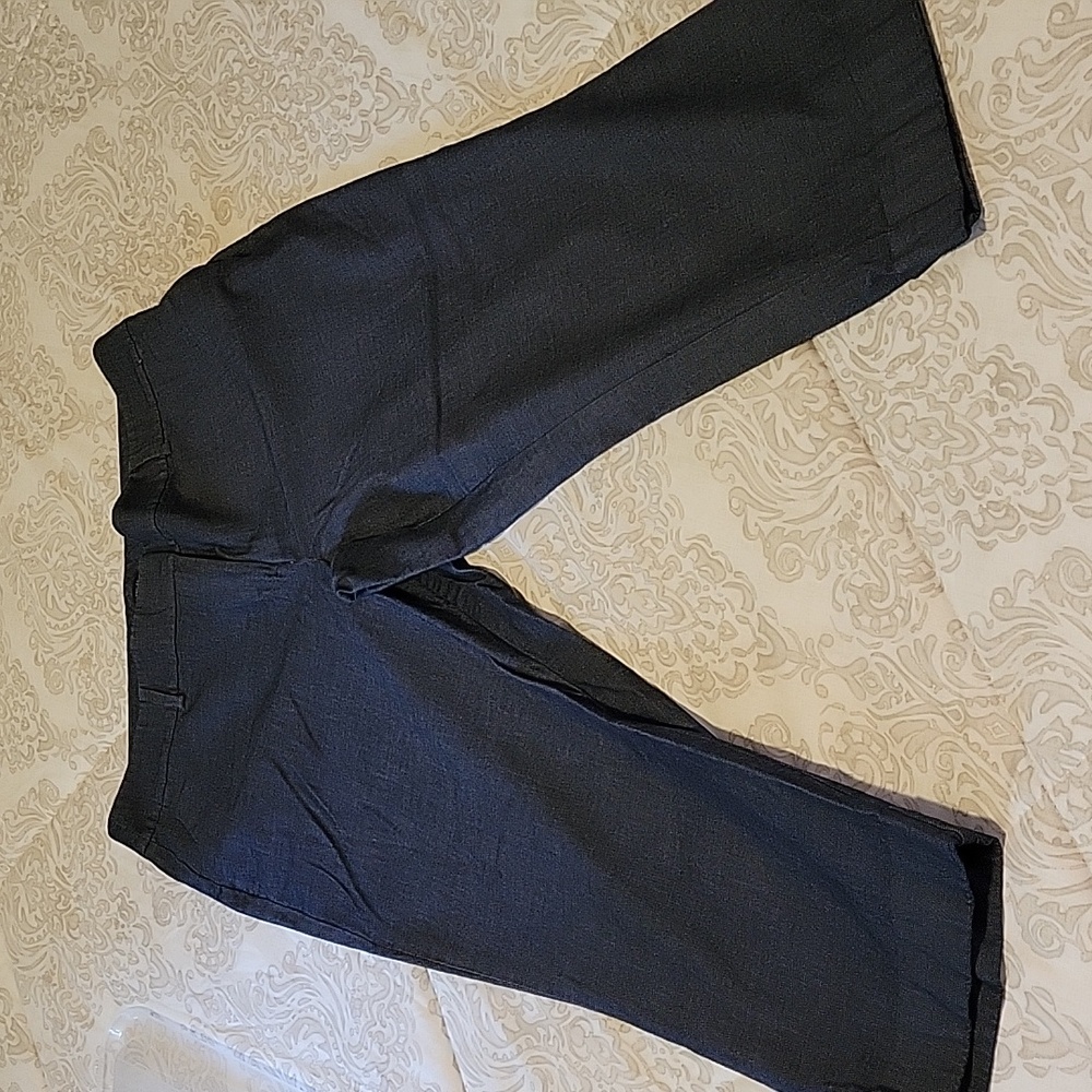 Ann Taylor cuffed cropped pant- navy denim look